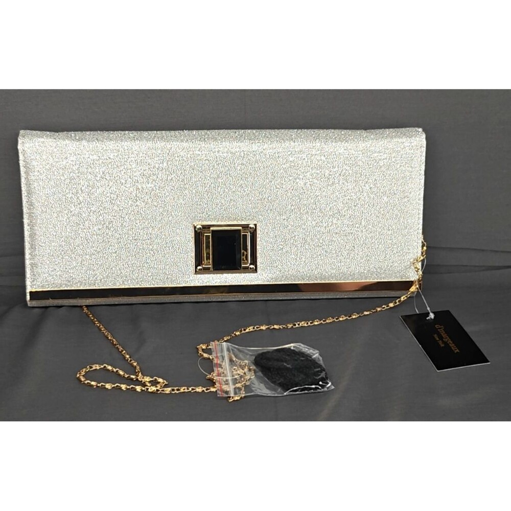 NWT d'Margeaux Evening Silver Clutch